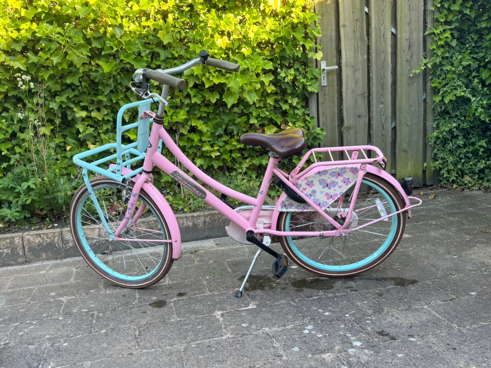 Meisjesfiets 22 inch, Ophalen, Terugtraprem, 22 inch, Gebruikt
