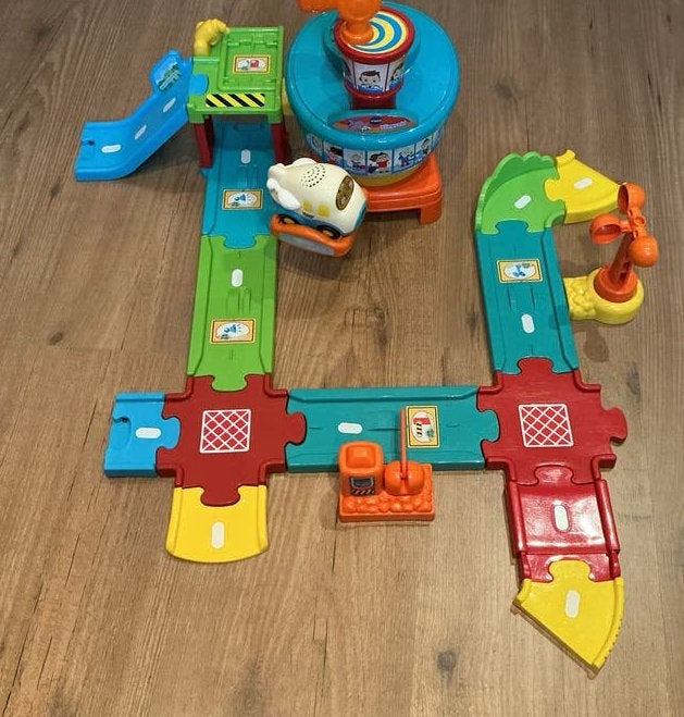 VTech Toet Toet Auto's Vliegveld met Vince Vliegtuig, Ophalen of Verzenden, Gebruikt
