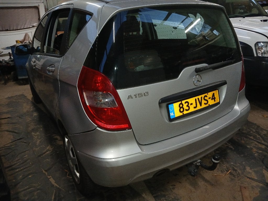 Mercedes-Benz A-Klasse 1.5 A160 5DRS AUT 2009 Grijs, Auto's, 1498 cc, Trekhaak, Origineel Nederlands, Grijs