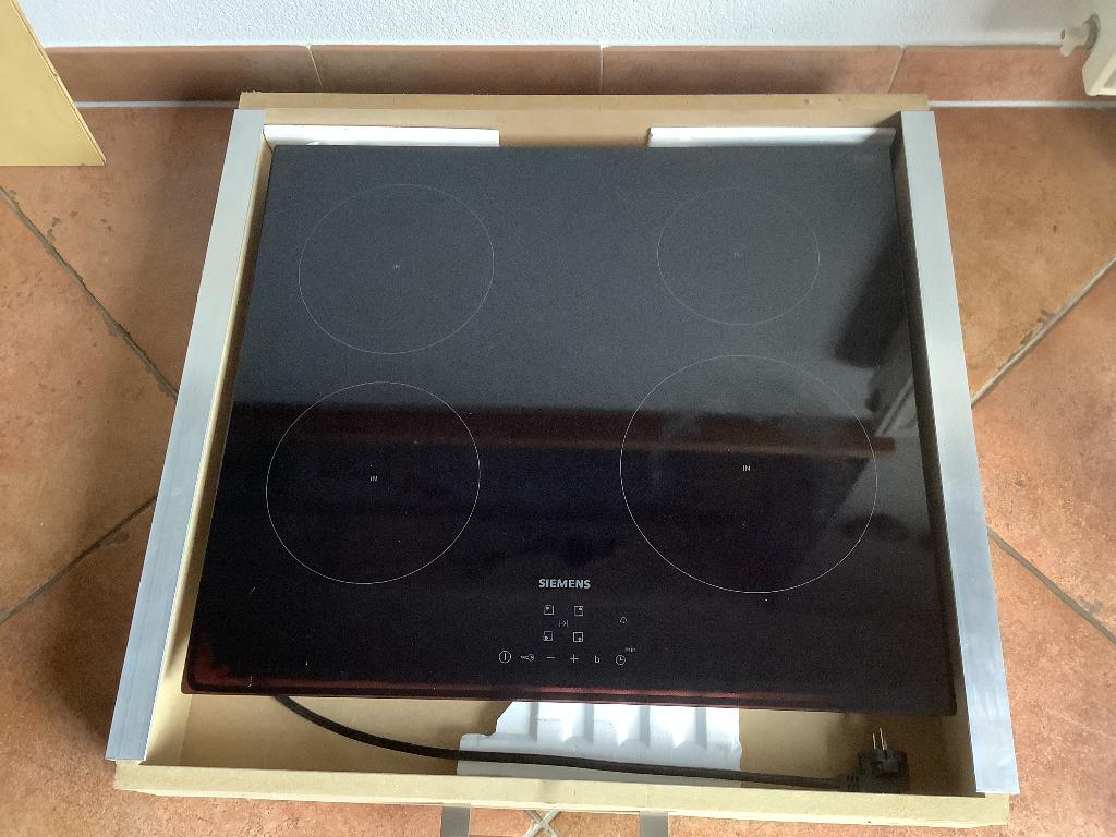 Siemens inbouw inductiekookplaat, Witgoed en Apparatuur, Kookplaten, Ophalen, Gebruikt, 4 kookzones, Inbouw