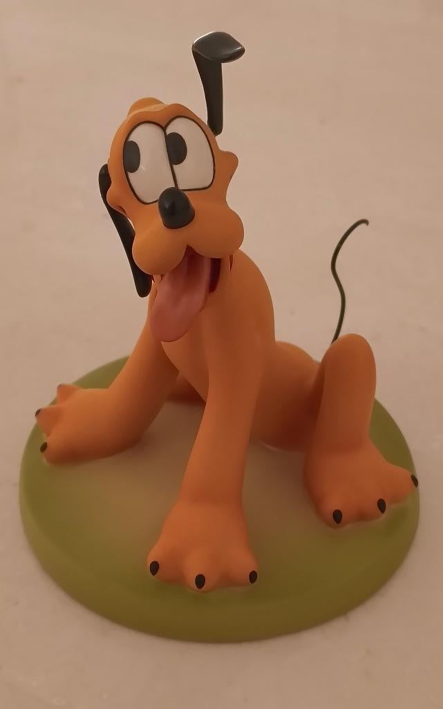 Disney wdcc  pluto beeld, Verzamelen, Disney, Ophalen of Verzenden, Overige figuren, Zo goed als nieuw, Beeldje of Figuurtje