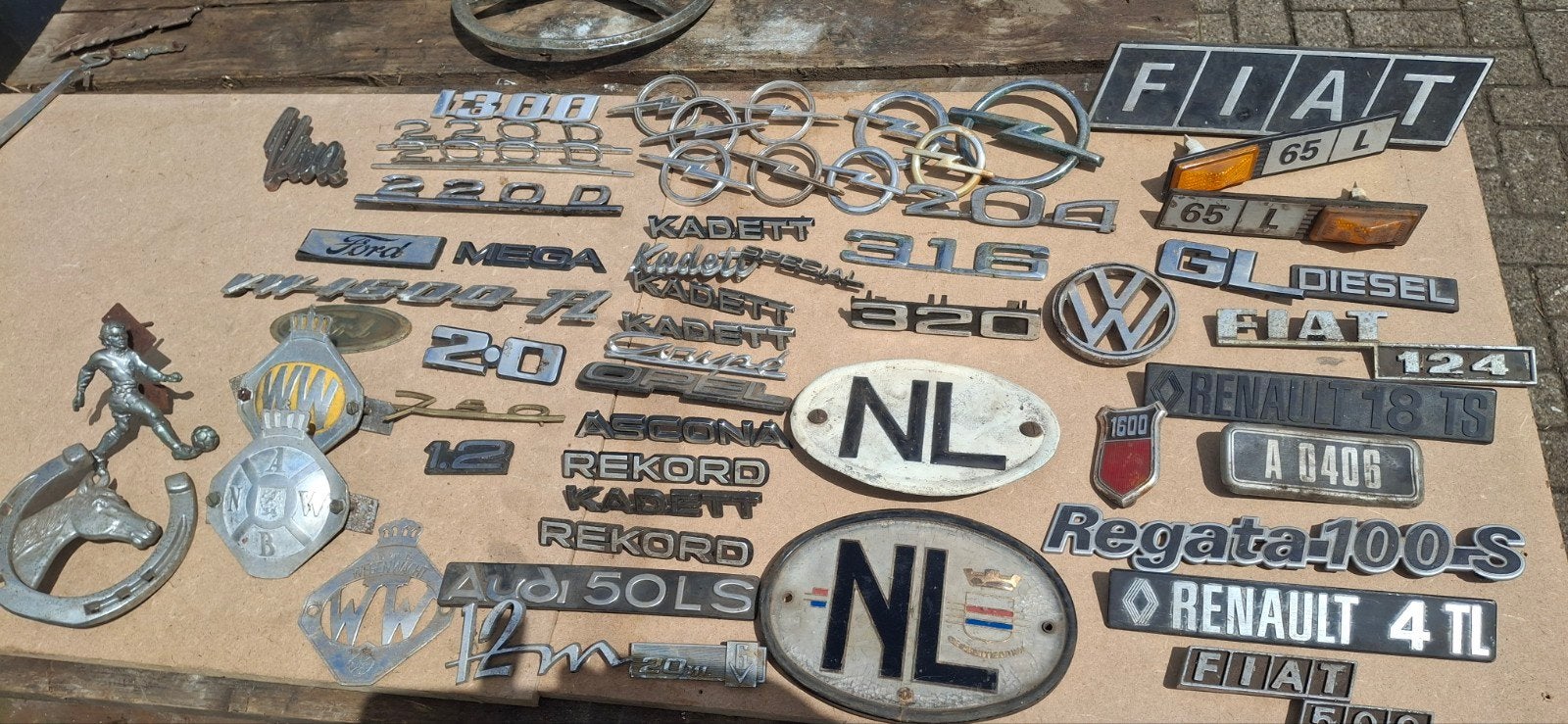 Embleem oldtimers, Ophalen, Nieuw