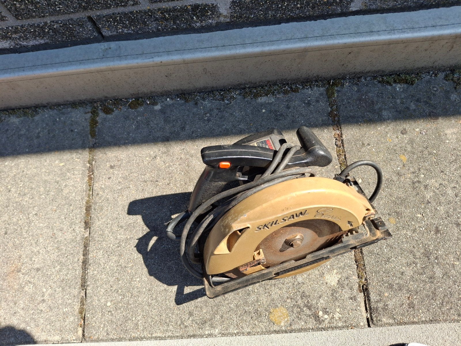 kortzaag, Ophalen