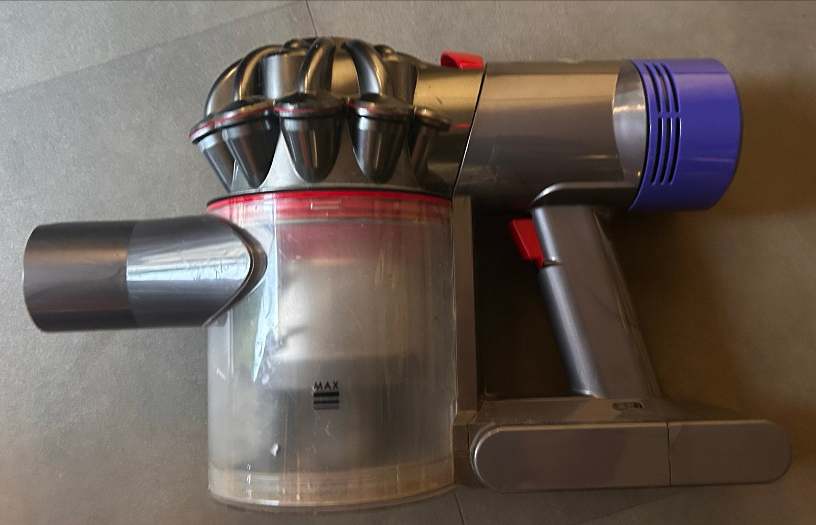 Voor onderdelen Dyson V8 met diverse opzetstukken en lader, Ophalen, Gebruikt, Draadloos, Dyson