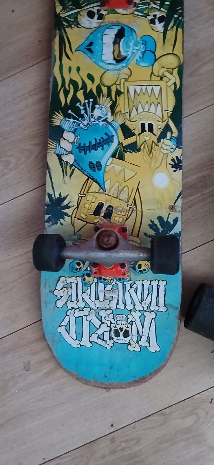 Oud skateboard met uniek design - Mag voor weinig weg!, Sport en Fitness, Skateboarden, Ophalen of Verzenden