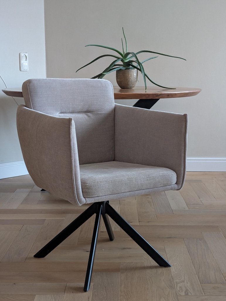 The Amsterdam armchair from the Moods Collection (set of 4), Ophalen, Overige kleuren, Zo goed als nieuw, Vier