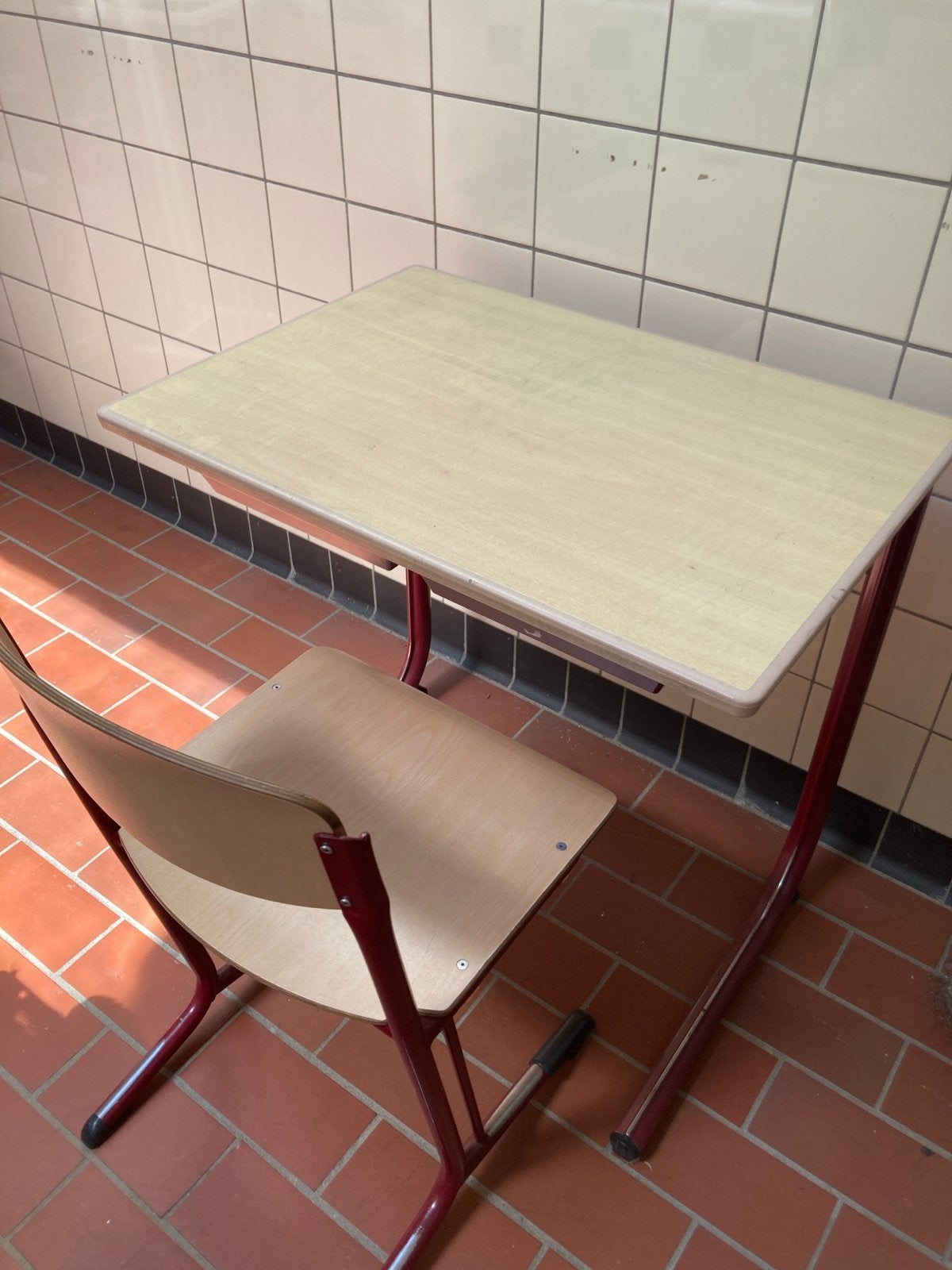 Vintage schoolbureau met stoel, Ophalen, Gebruikt, Schoolbureau, Overige merken