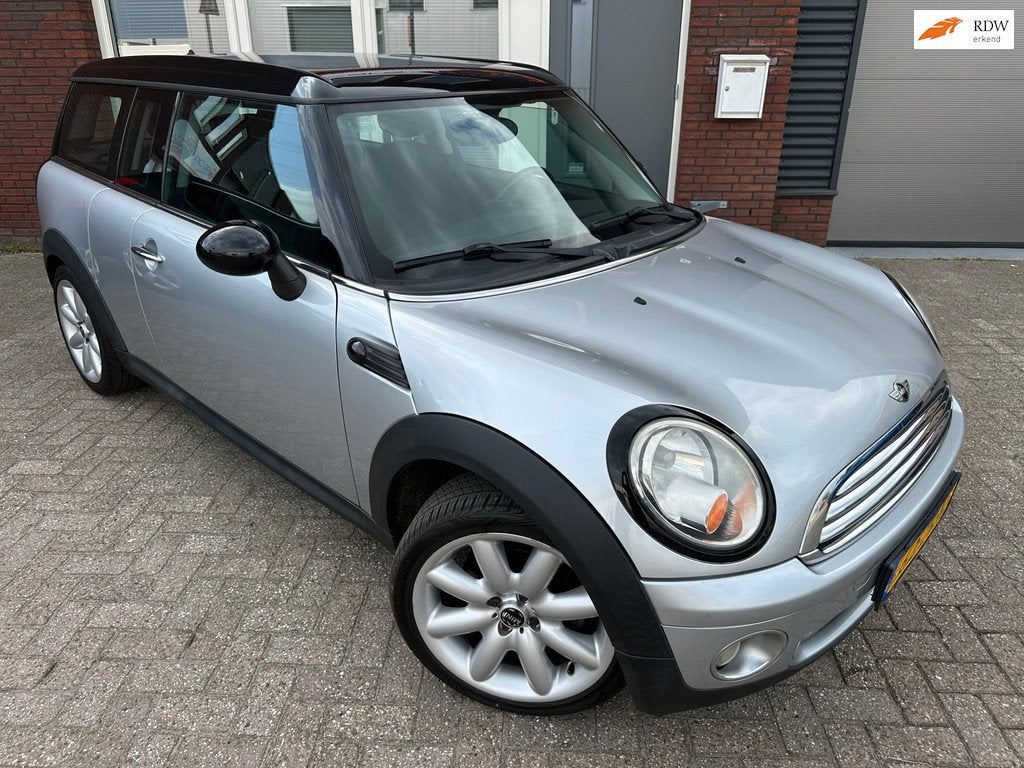 Mini Mini Clubman 1.6 Cooper Pepper / Navi / Carplay / 17inc, Auto's, Mini, Voorwielaandrijving, Stof, Gebruikt, 4 cilinders