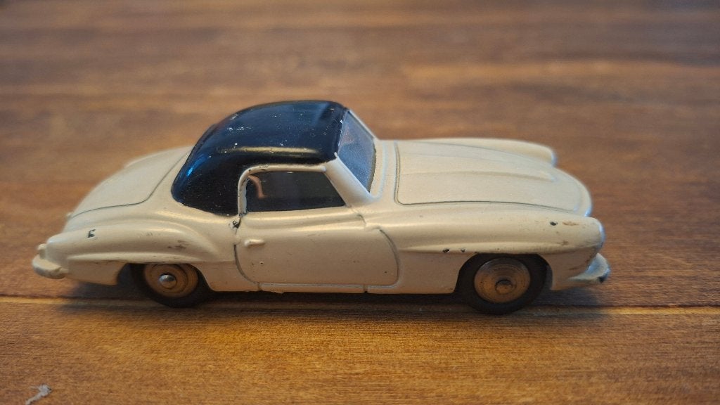 Dinky Toys, Mercedes 190 SL, Hobby en Vrije tijd, Modelauto's | 1:43, Ophalen of Verzenden, Gebruikt, Auto, Dinky Toys