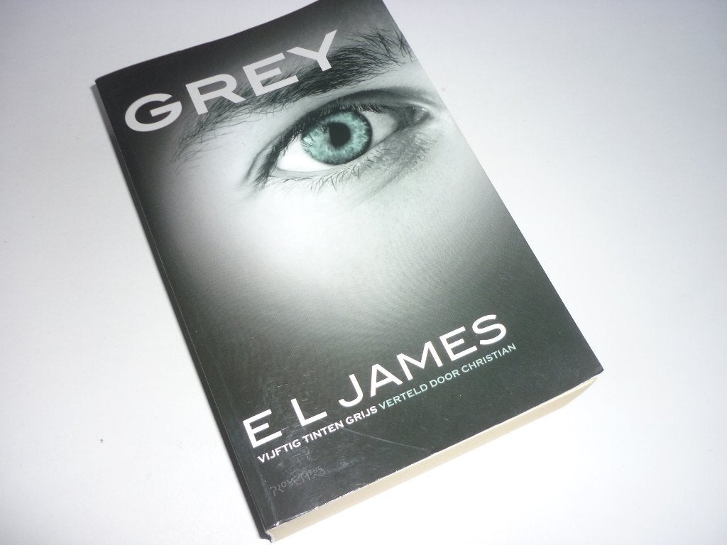 (Erotisch) James: GREY (Vijftig Tinten Grijs, vanuit Grey), Boeken, Ophalen of Verzenden, Gelezen