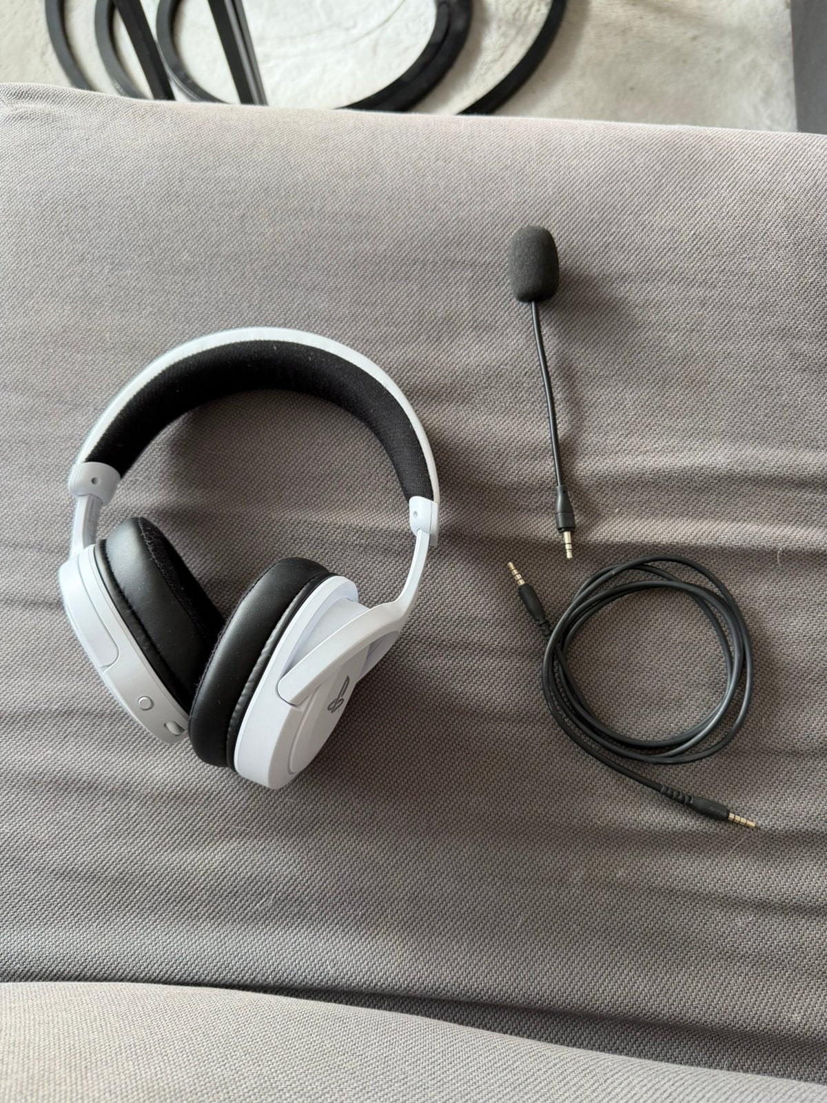 Te Koop: PS5 headset, Computers en Software, Headsets, Zo goed als nieuw, Over-ear, Bedraad, Gaming headset, Ophalen