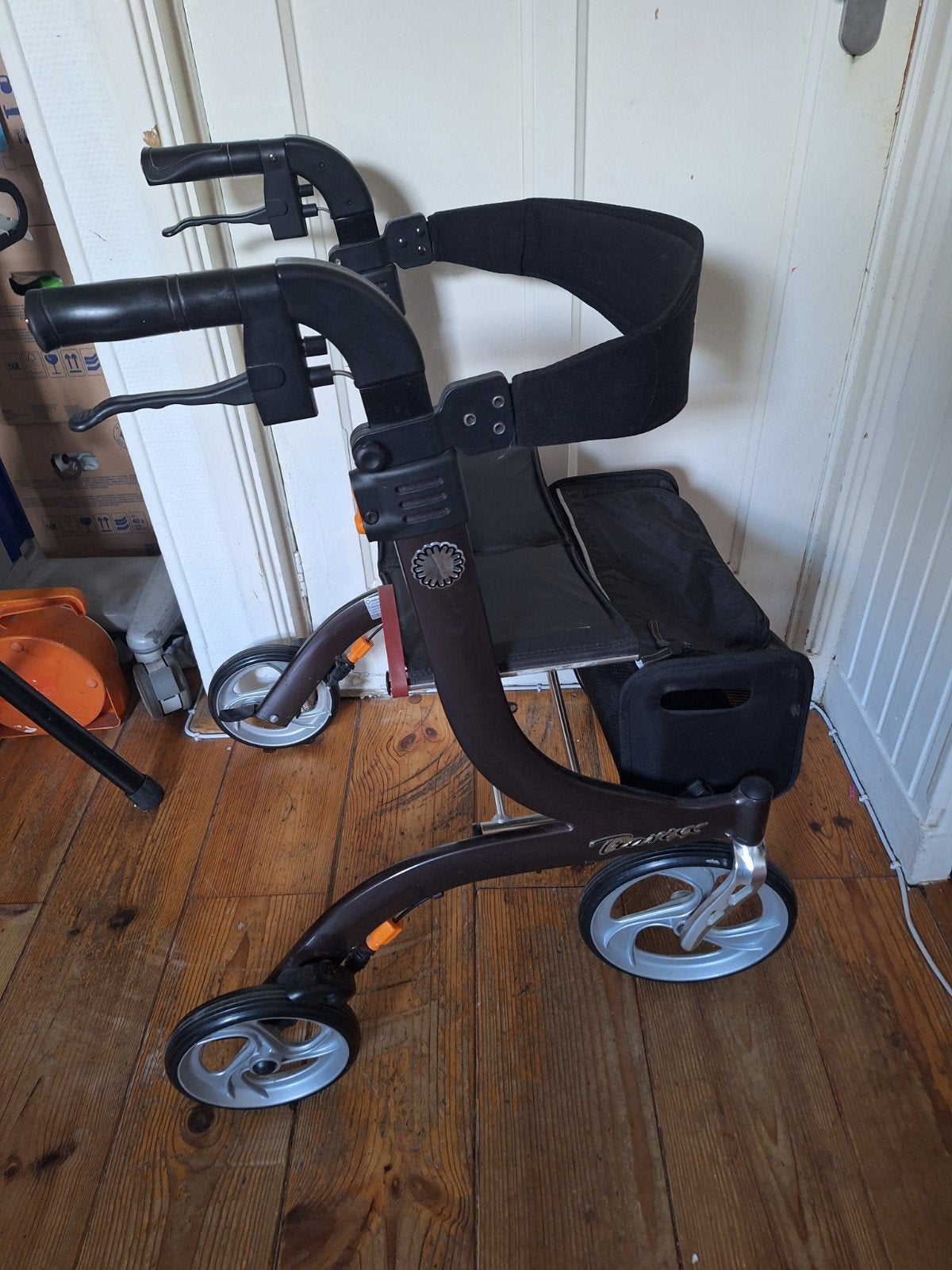 Medipoint Travixx lichtgewicht rollator – inklapbaar, Diversen, Rollators, Ophalen, Opvouwbaar, Gebruikt