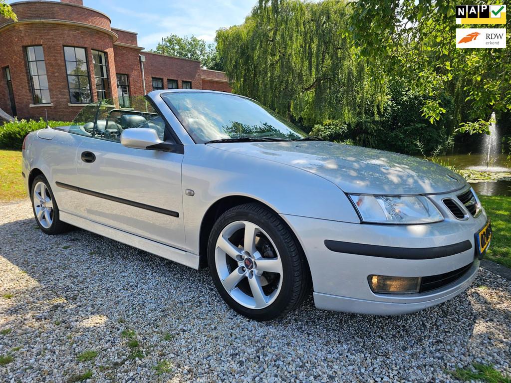 Saab 9-3 Cabrio 1.8T Vector HiRSCH leder/cruise *apk:02-2027, Voorwielaandrijving, 1998 cc, Gebruikt, Zwart