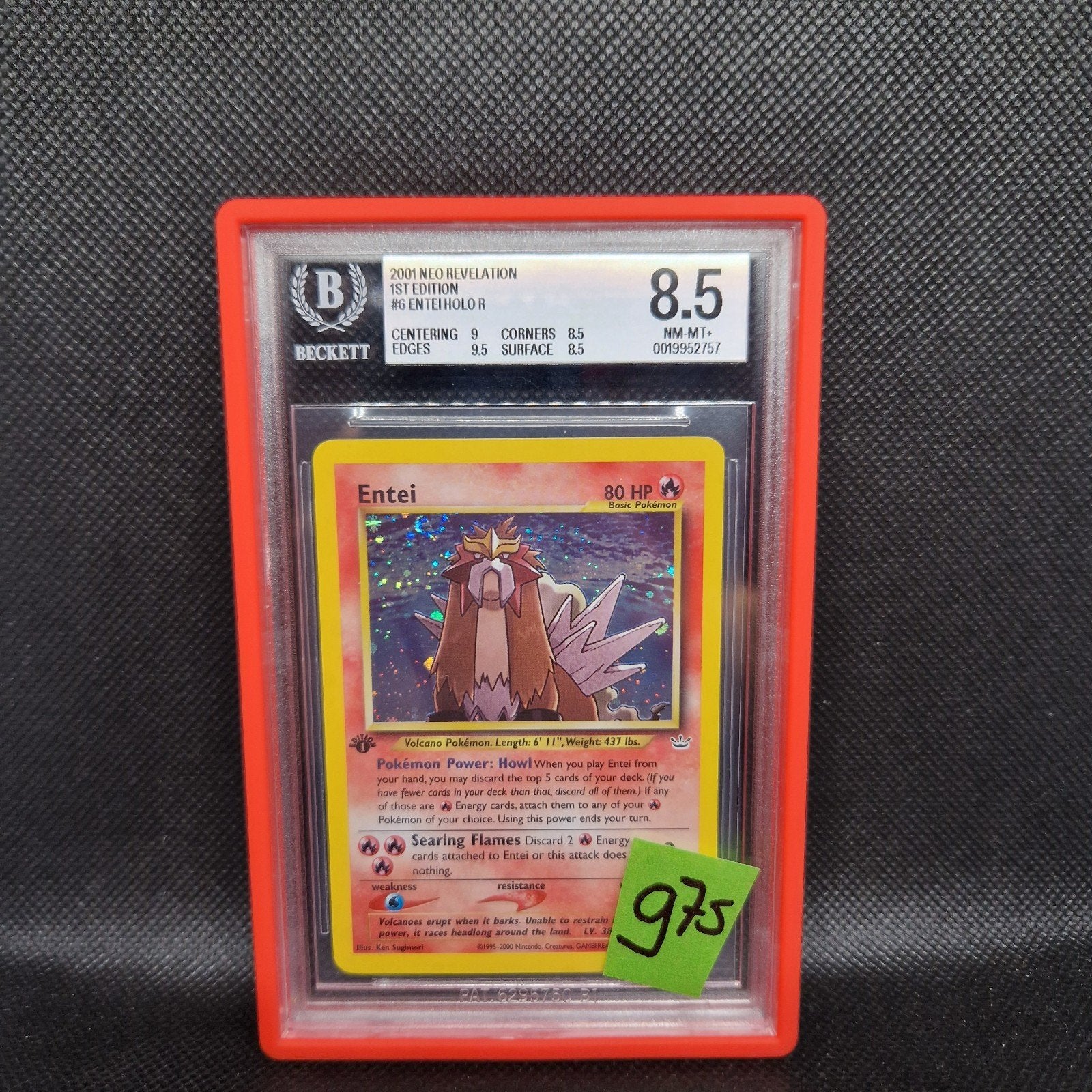 Entei Holo 1st Edition Neo Revelation BGS 8.5, Ophalen of Verzenden, Zo goed als nieuw