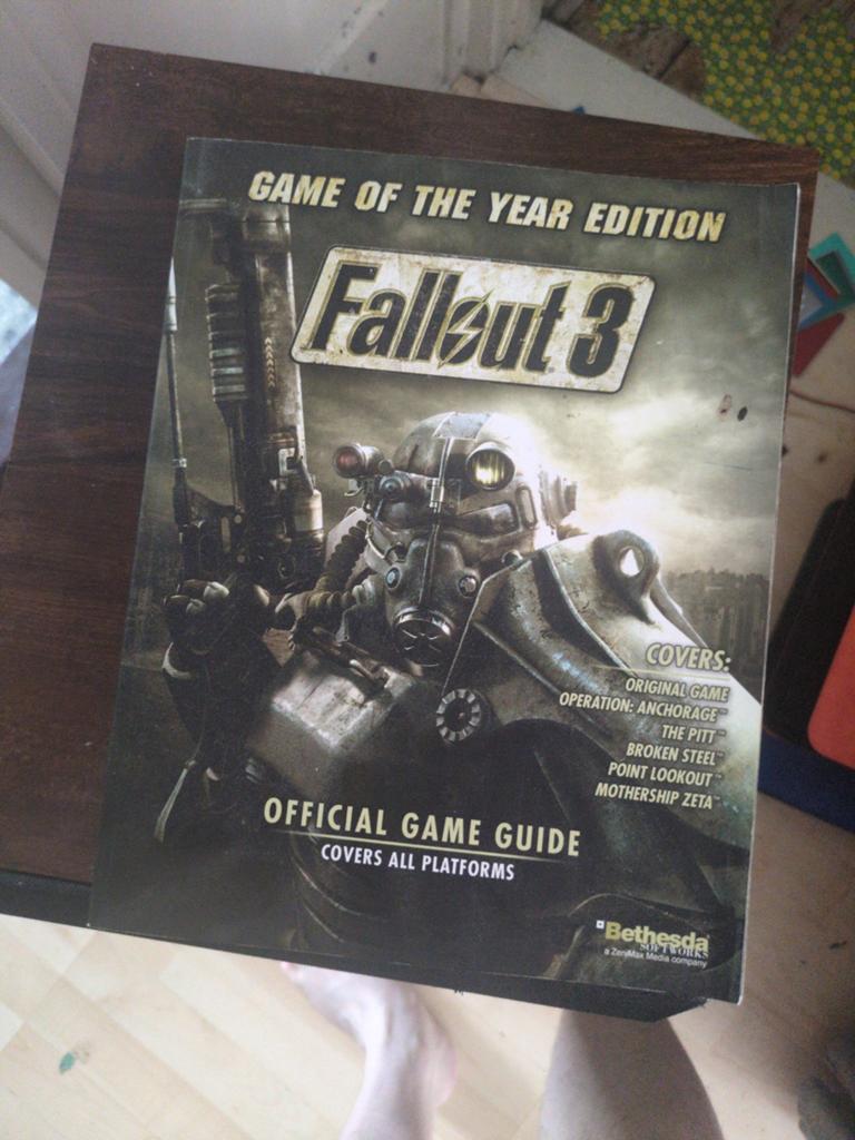 Fallout 3 Game of the Year Edition Officiële Gids, Gebruikt, Vanaf 18 jaar, 1 speler, Ophalen of Verzenden
