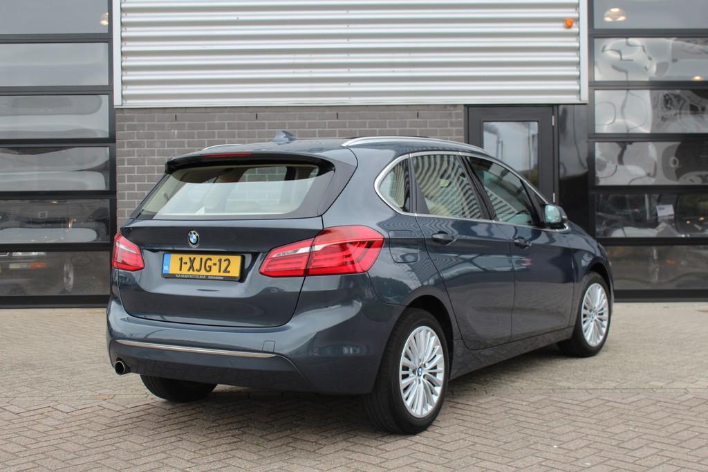 BMW 2 Serie Active Tourer 218i High Executive / Panoramadak, Auto's, BMW, Voorwielaandrijving, 136 pk, Gebruikt, Met garantie (alle)