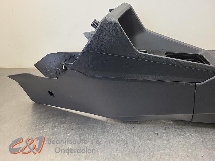 Middenconsoles van een Volkswagen Caddy, Auto-onderdelen, Gebruikt, -, Volkswagen, -