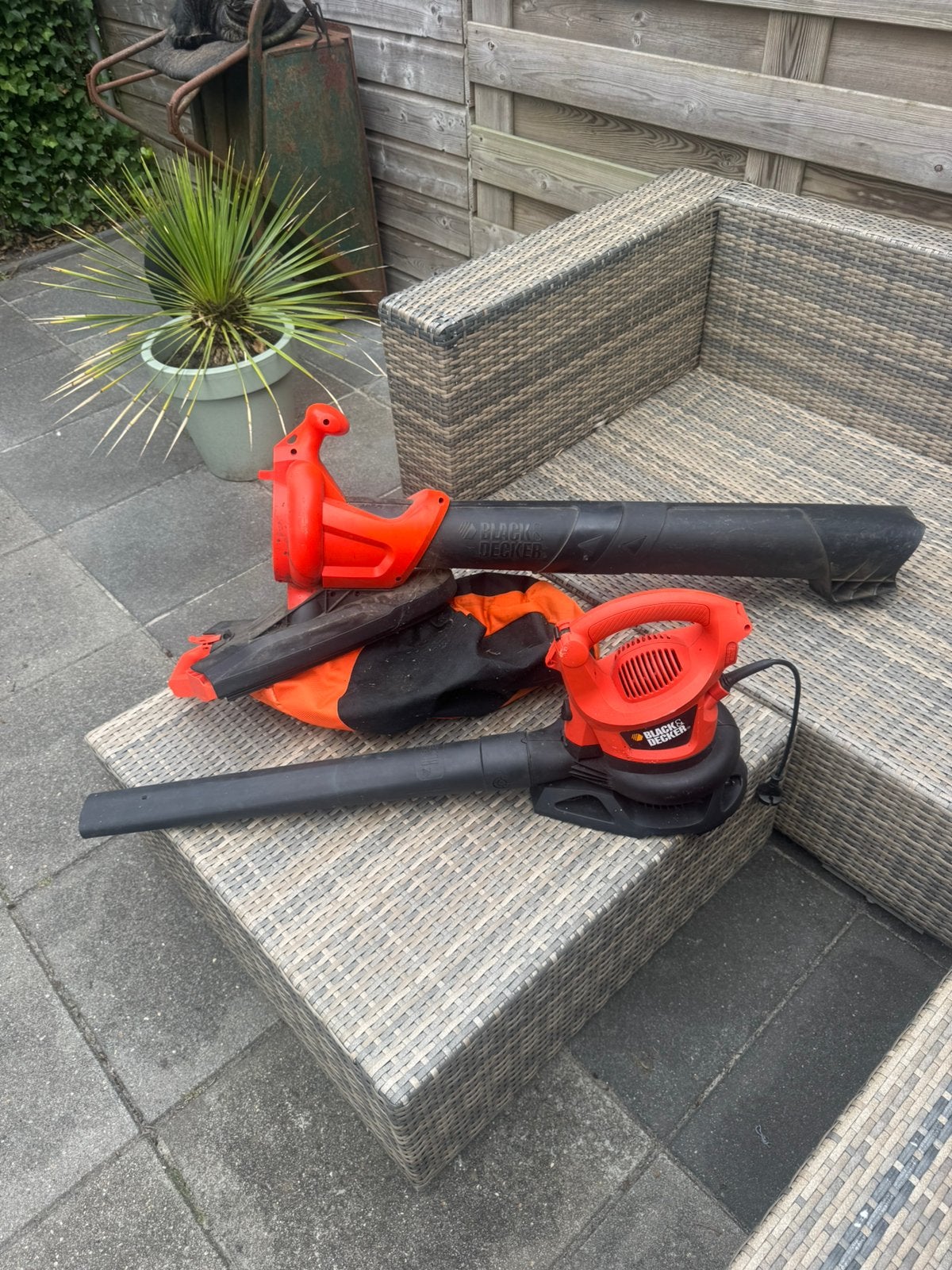 Bladblazer & bladzuiger in 1 black&decker, Ophalen, Zo goed als nieuw, Elektrisch
