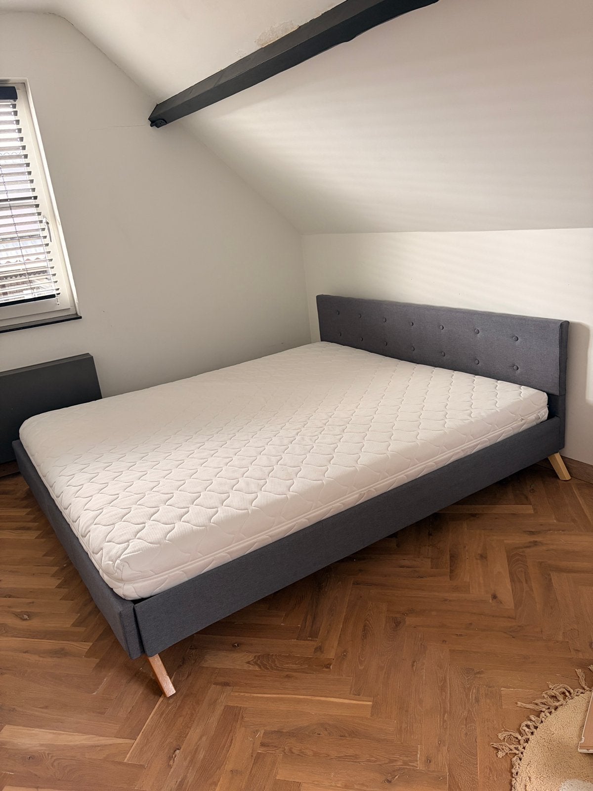 Twee persoons bed met matras, Huis en Inrichting, Ophalen, Gebruikt, Tweepersoons, 180 cm