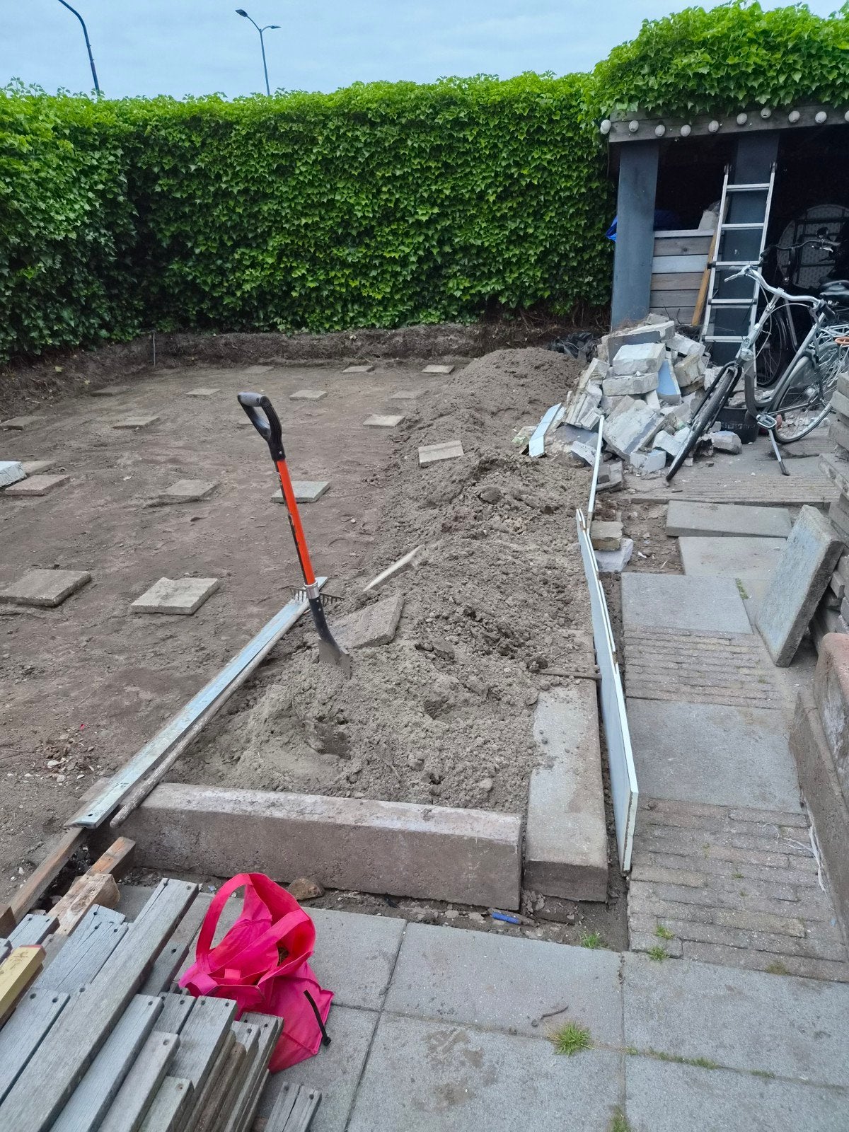 Zwarte aarde - gratis af te halen, Tuin en Terras, Zand, Ophalen, Gebruikt, Overige typen