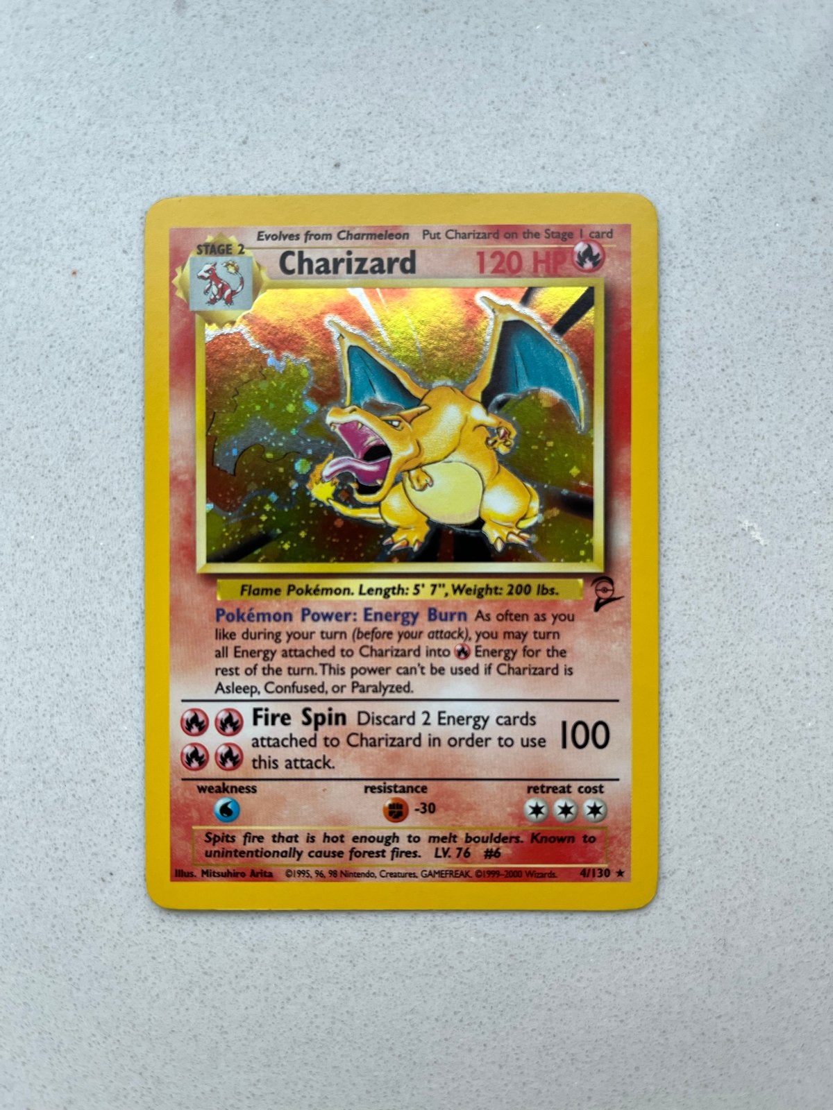 Charizard 4/130 Holo Rare Pokémon Kaart - Base Set 2, Hobby en Vrije tijd, Verzamelkaartspellen | Pokémon, Ophalen of Verzenden