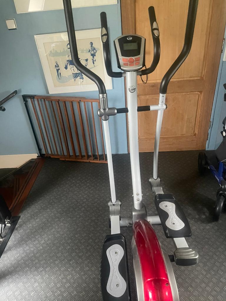 Rossler neutron crosstrainer  magnetic, Sport en Fitness, Fitnessmaterialen, Ophalen, Gebruikt, Buik, Overige typen