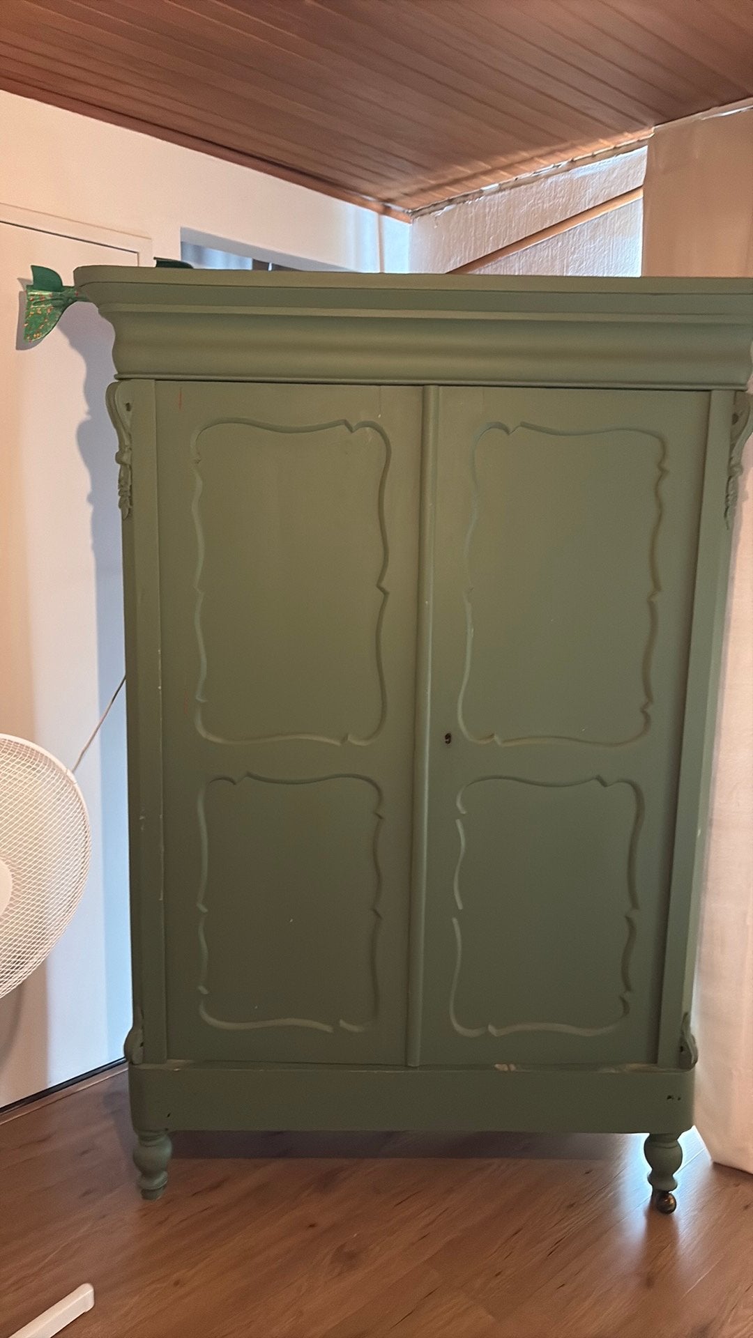Mooie kast voor kinderkamer oid, Ophalen