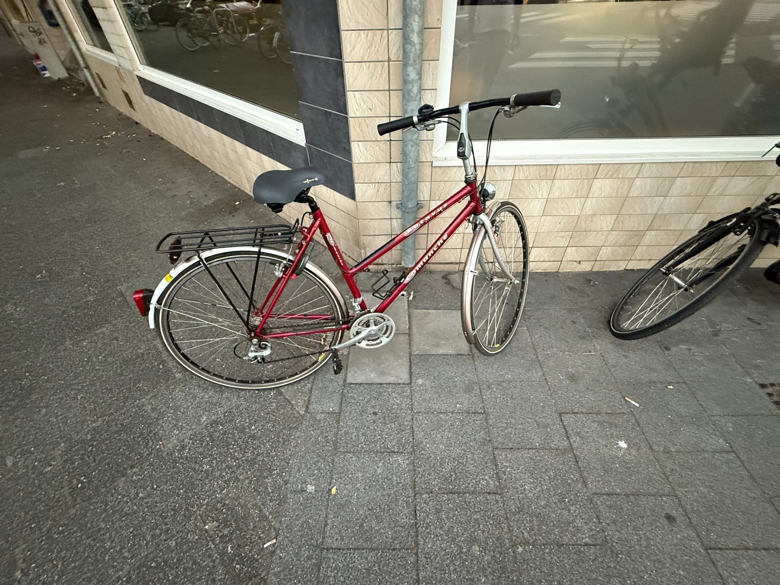 Batavus, Fietsen en Brommers, Brommerhelmen, Zo goed als nieuw, Extra large of groter, Ophalen of Verzenden