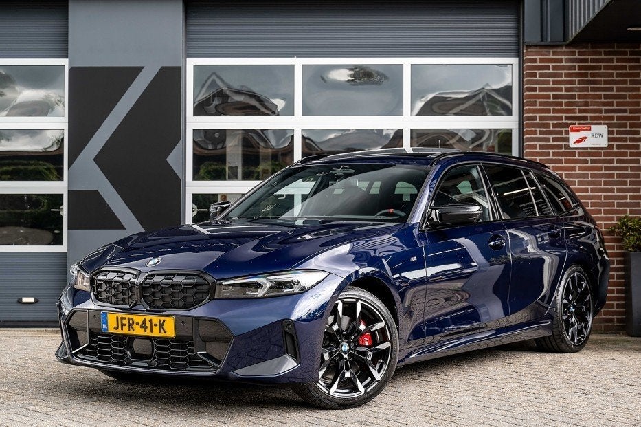 BMW 3-serie M340i xDrive Touring M Sport Pro | Panorama | Dr, Automaat, 1770 kg, Blauw, Alcantara