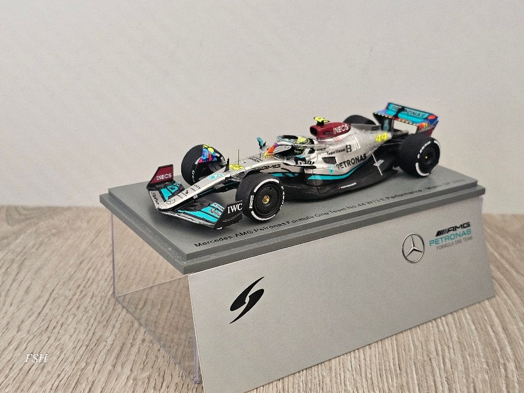 Mercedes W13, L. Hamilton , Special livery GP Miami 2022., Ophalen of Verzenden, Zo goed als nieuw, Auto, Overige merken