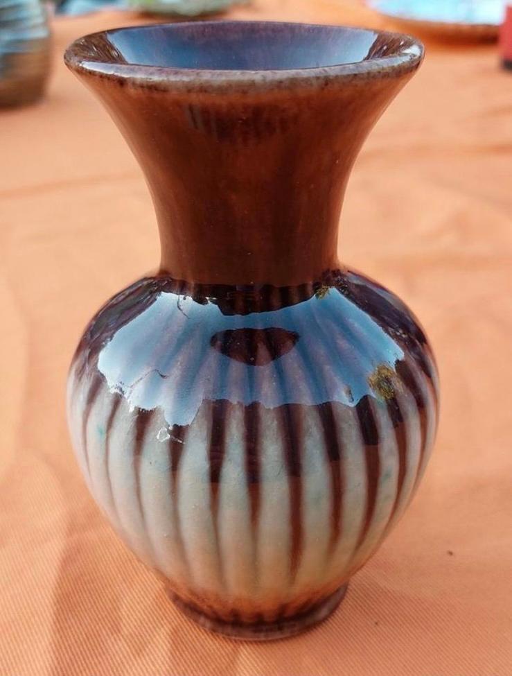 Glanzend bruinkleurige vaas, Antiek en Kunst, Ophalen of Verzenden