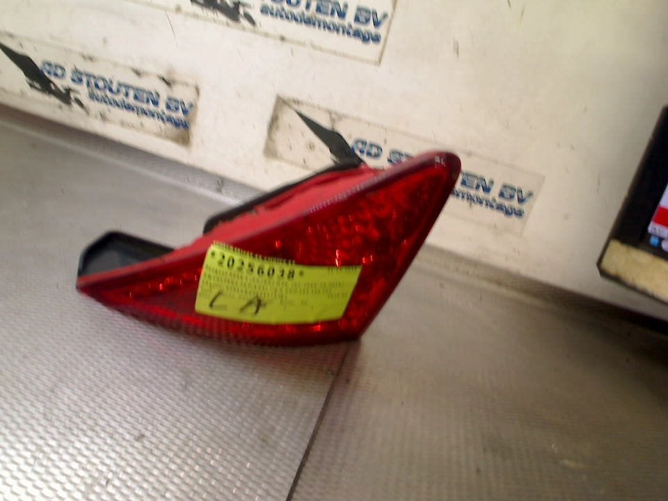 Achterlicht Links BINNEN Peugeot 3008 I (0U/HU) 9683461080, Kontakt-peugeot@peugeot.com, Gebruikt, Peugeot Deutschland GmbH, Bahnhofsplatz, Rüsselsheim 65423, , Duitsland