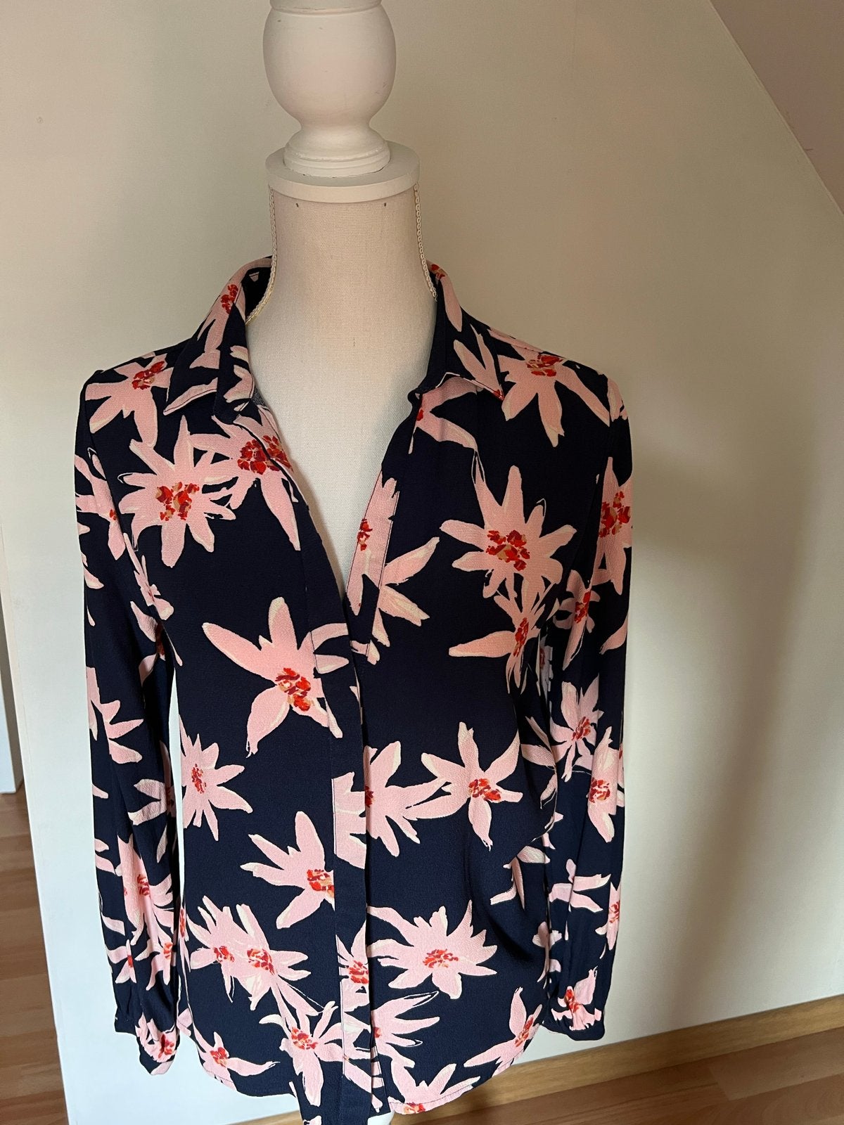 Fabienne Chapot blouse maat 36 met bloemenprint, Kleding | Dames, Blouses en Tunieken, Ophalen of Verzenden, Zo goed als nieuw