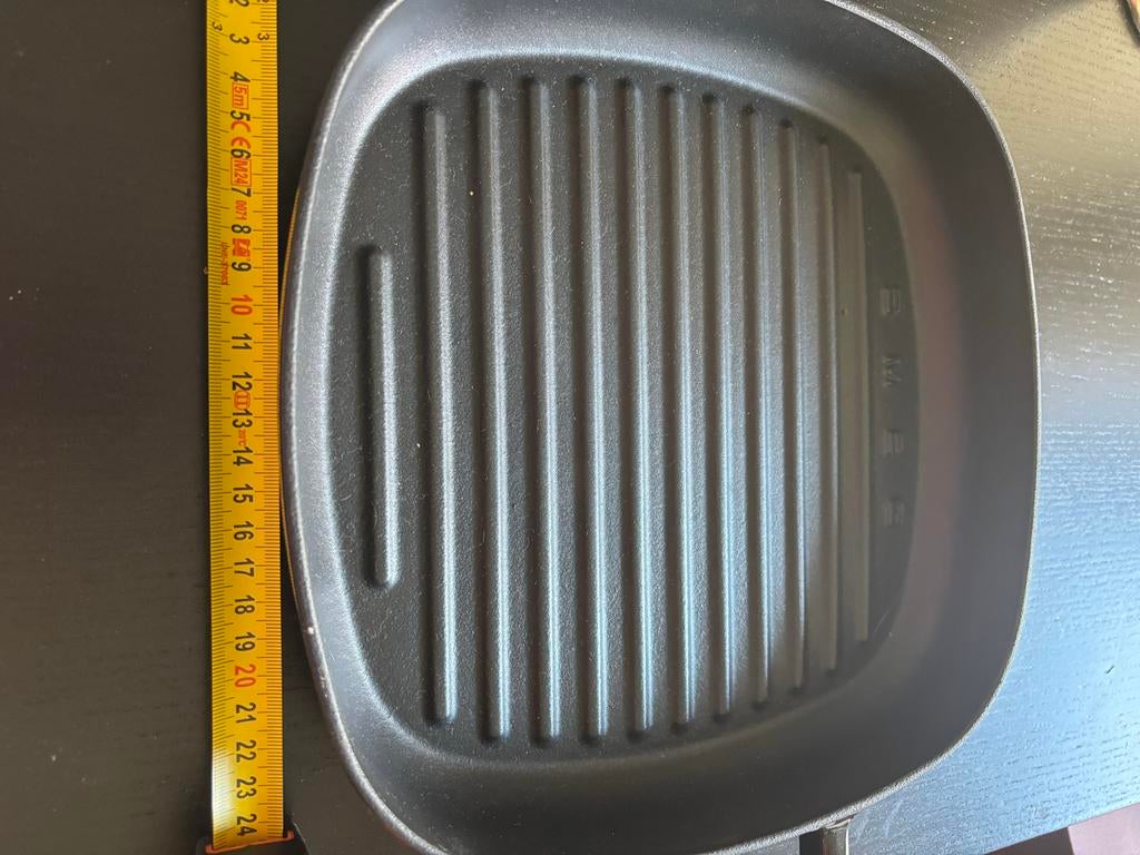 Smeg Grillpan - Gietijzeren Grillplaat, Huis en Inrichting, Keuken | Potten en Pannen, Ophalen, Zo goed als nieuw, Gietijzer, Koekenpan of Braadpan