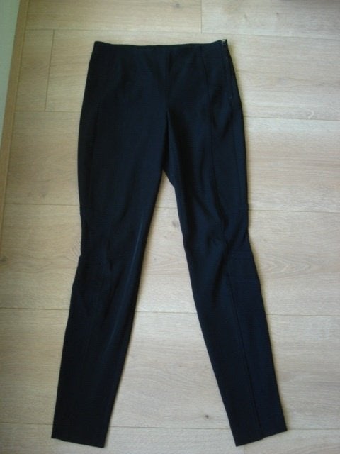 Nog hele mooie MARCCAIN sport maat XS = maat 34, Kleding | Dames, Zwart, Ophalen of Verzenden, Zo goed als nieuw, Maat 34 (XS) of kleiner