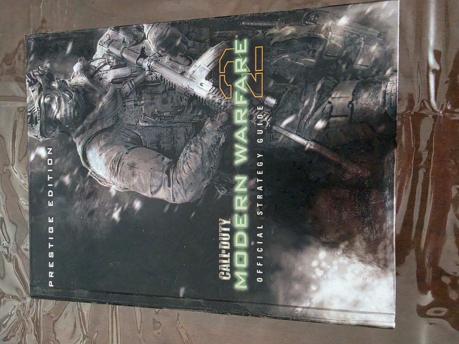 Call of Duty Modern Warfare 2 Strategy Guide Prestige, Ophalen of Verzenden, Zo goed als nieuw, BradyGames, Europa overig