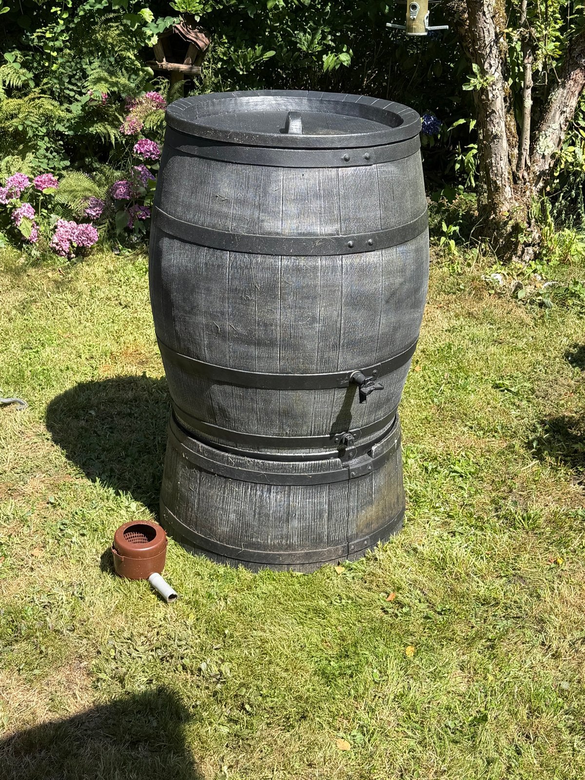 Roto Regenton Grijs 240L met voet en bladvanger, Tuin en Terras, 150 liter of meer, Ophalen, Gebruikt, Kunststof