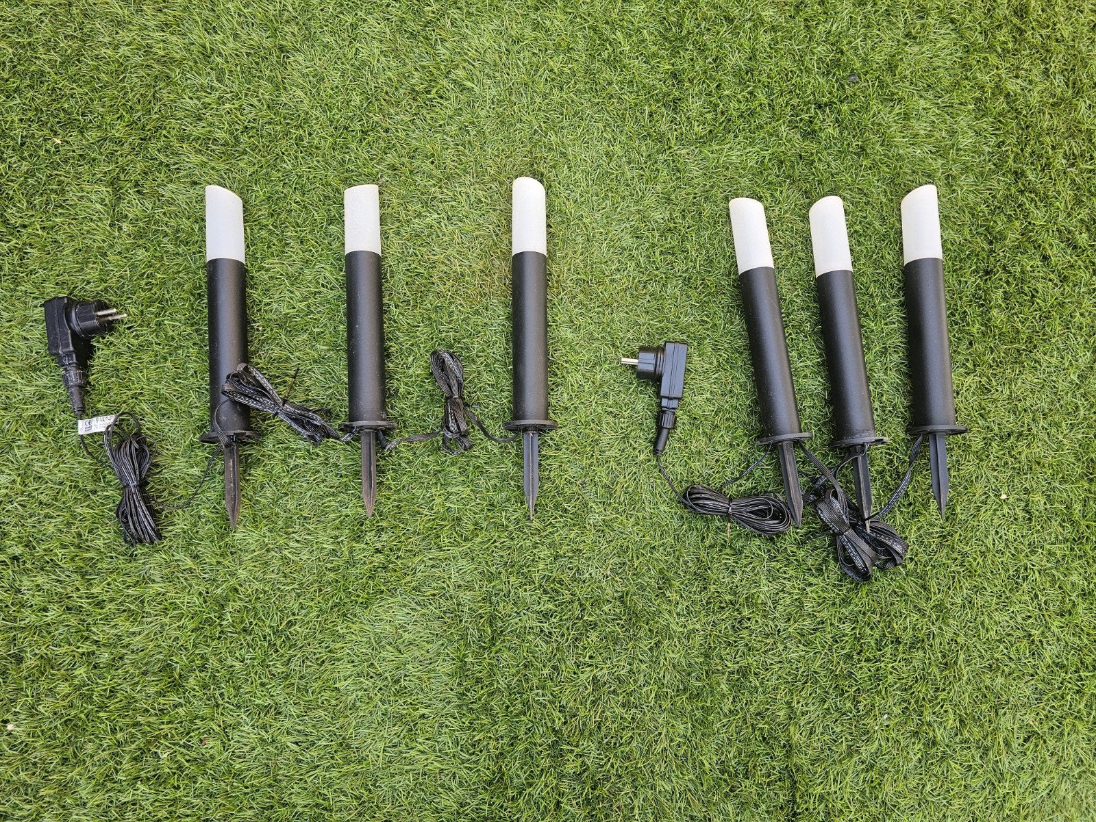 Set van 6 LED Tuinspots met Grondpennen - RGB Kleuren, Kunststof, Gebruikt, Minder dan 50 watt, Ophalen of Verzenden