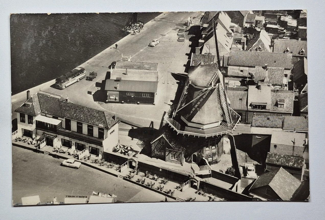 Harderwijk ( Gld. ) Molen De Hoop   -  Vogelvlucht, Ophalen of Verzenden, 1940 tot 1960, Ongelopen, Gelderland