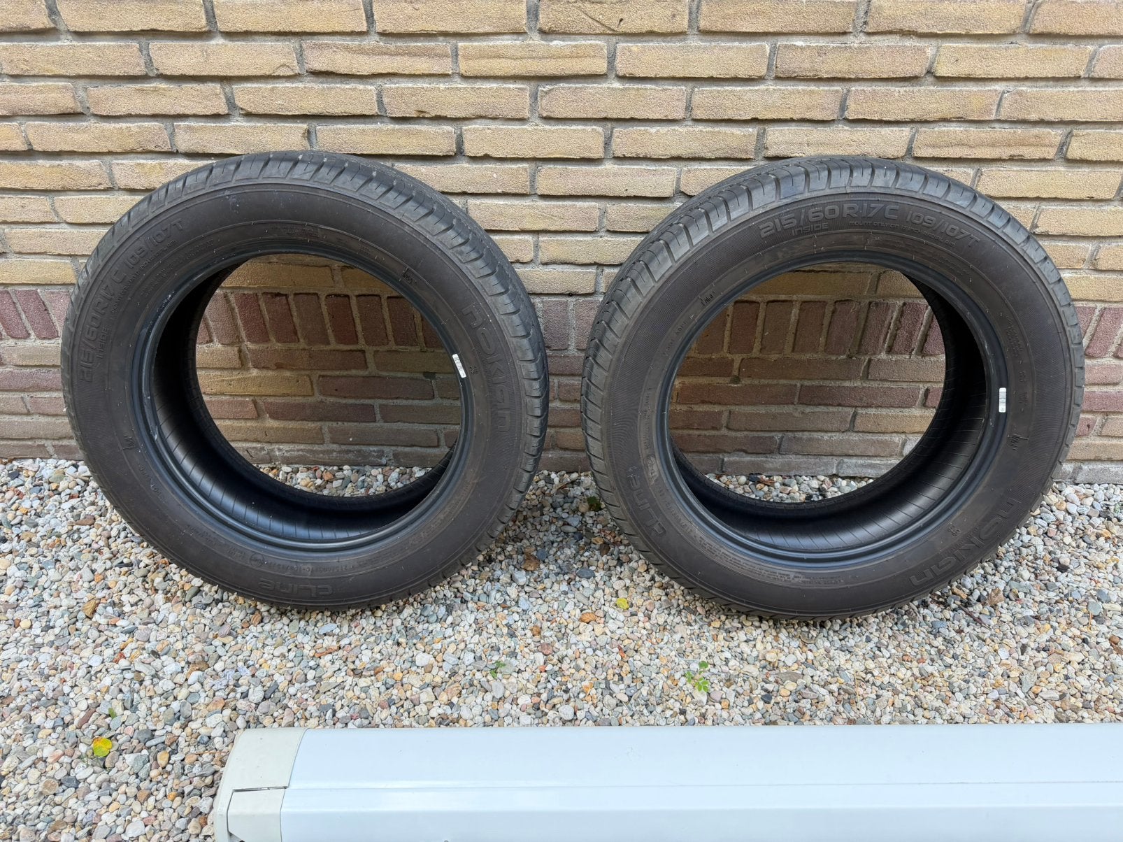 Nokian 215 60 17 banden 7,5mm profiel zgan, Auto-onderdelen, Banden en Velgen, Ophalen, 215 mm, Nieuw, 17 inch