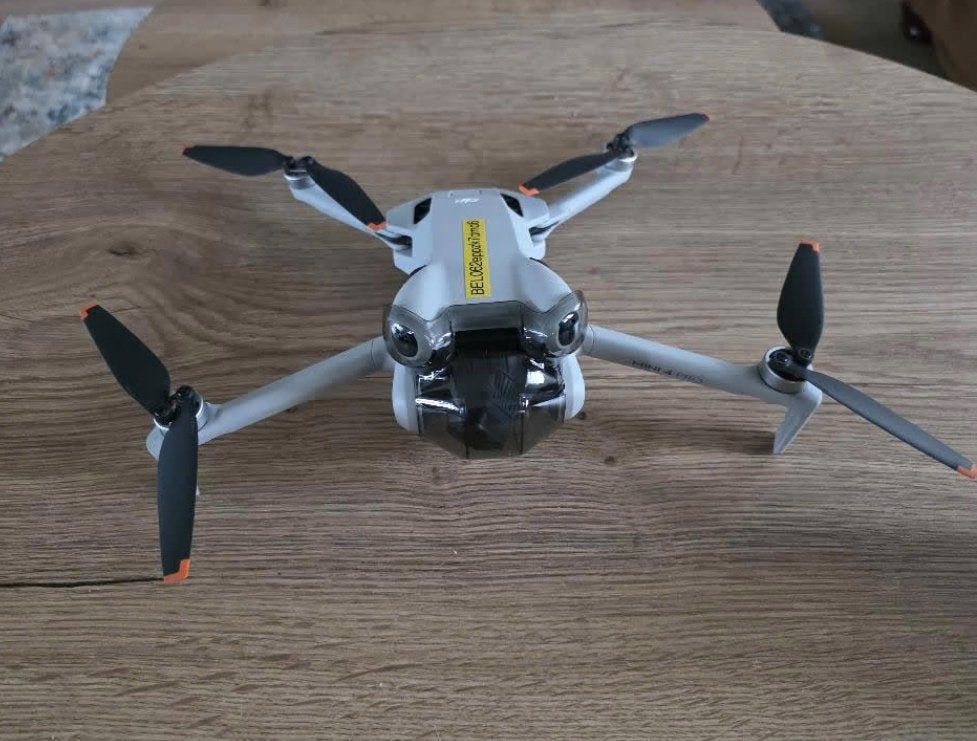 Dji mini 4 pro, Ophalen of Verzenden, Zo goed als nieuw