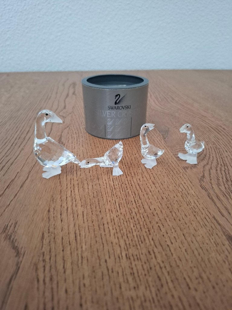 Swarovski Fam. Gans: Moeder, Harry, Dick, Tom, Ophalen of Verzenden, Zo goed als nieuw, Figuurtje