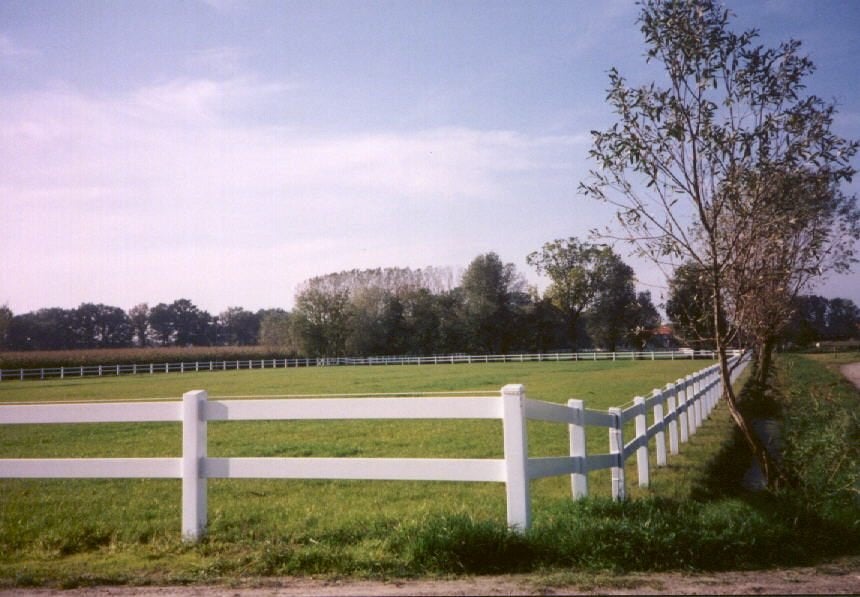 Heritage Fence, PVC omheining. Speciale outlet met korting, Dieren en Toebehoren, Opfok, 4 paarden of pony's of meer