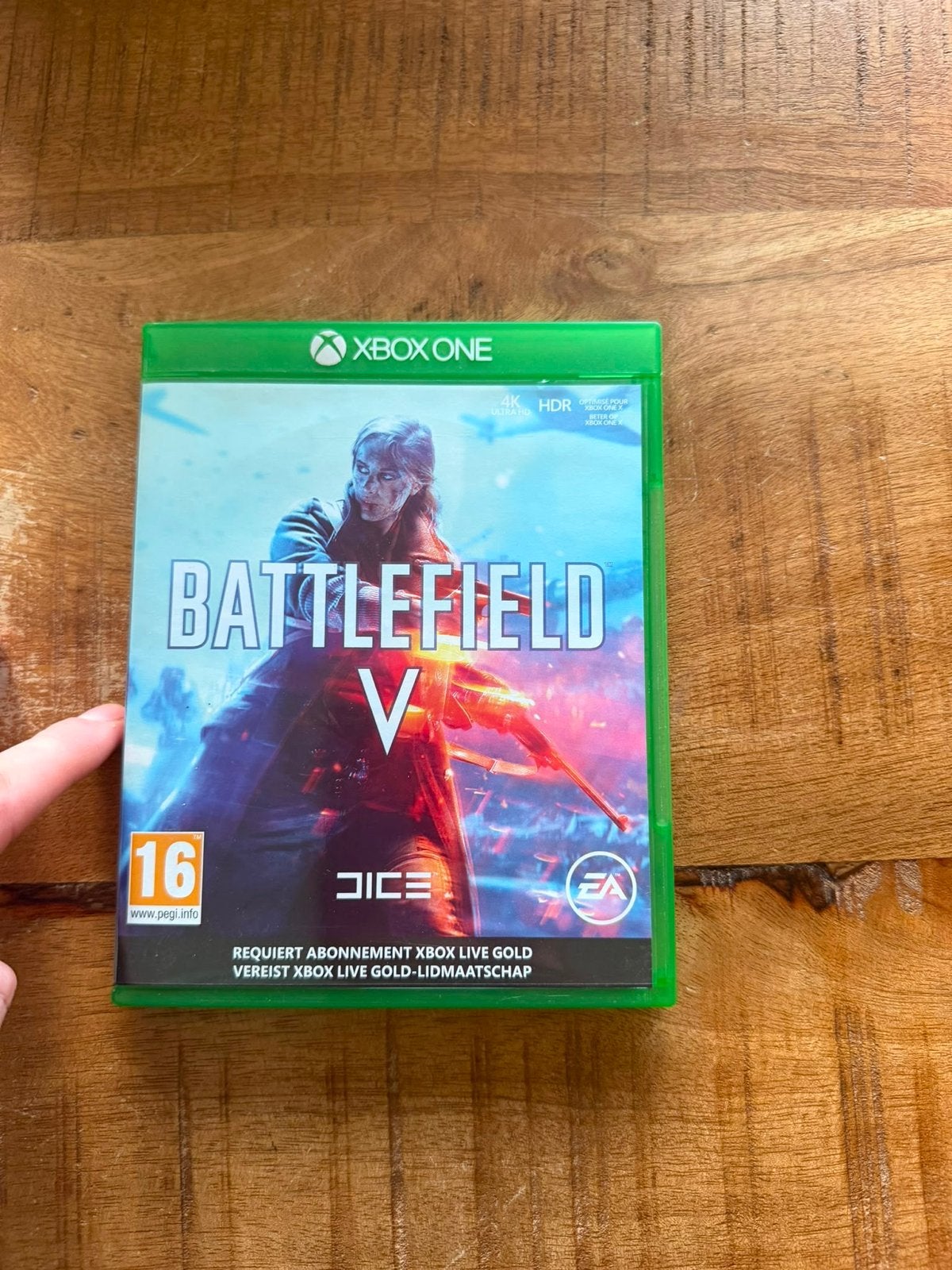 Battlefield V Xbox One - Zo goed als nieuw, Online, Shooter, Ophalen of Verzenden, Zo goed als nieuw