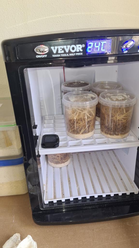 Vevor Mini Incubator - Compact en Veelzijdig, Zonder vriesvak, Ophalen of Verzenden, Minder dan 45 cm, Minder dan 85 cm