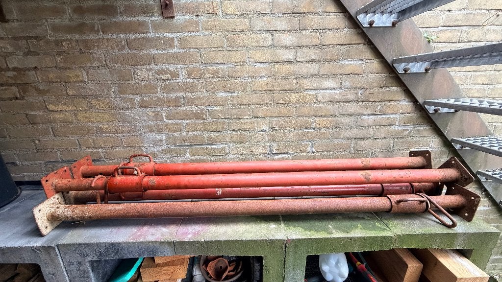 Schroefstempels 160-290cm. 5x, Ophalen, Gebruikt, Overige typen, 2 tot 5 meter