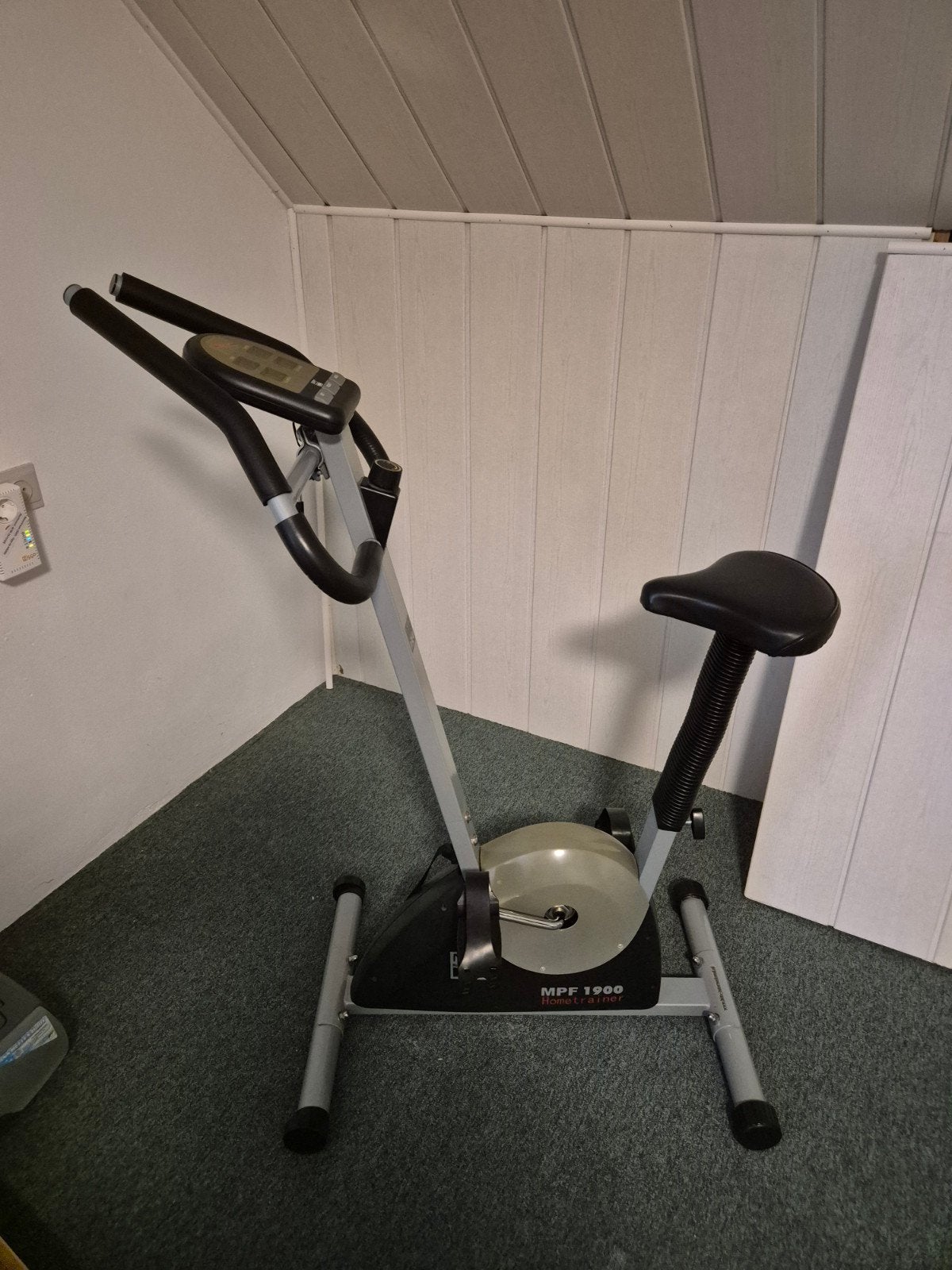 Hometrainer MPF 1900 - Ideaal voor thuisworkouts, Ophalen, Gebruikt, Metaal, Benen