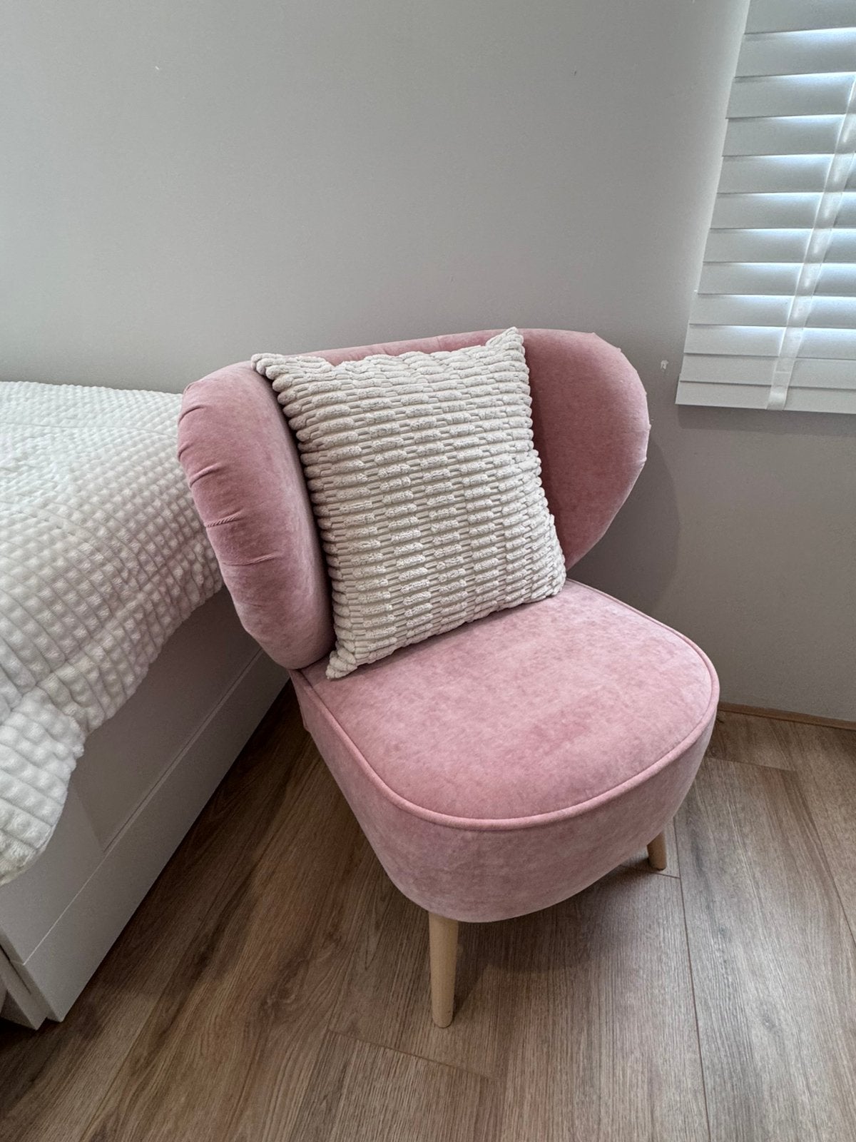 Roze stoel, Ophalen, Zo goed als nieuw, Eenpersoons, Minder dan 150 cm