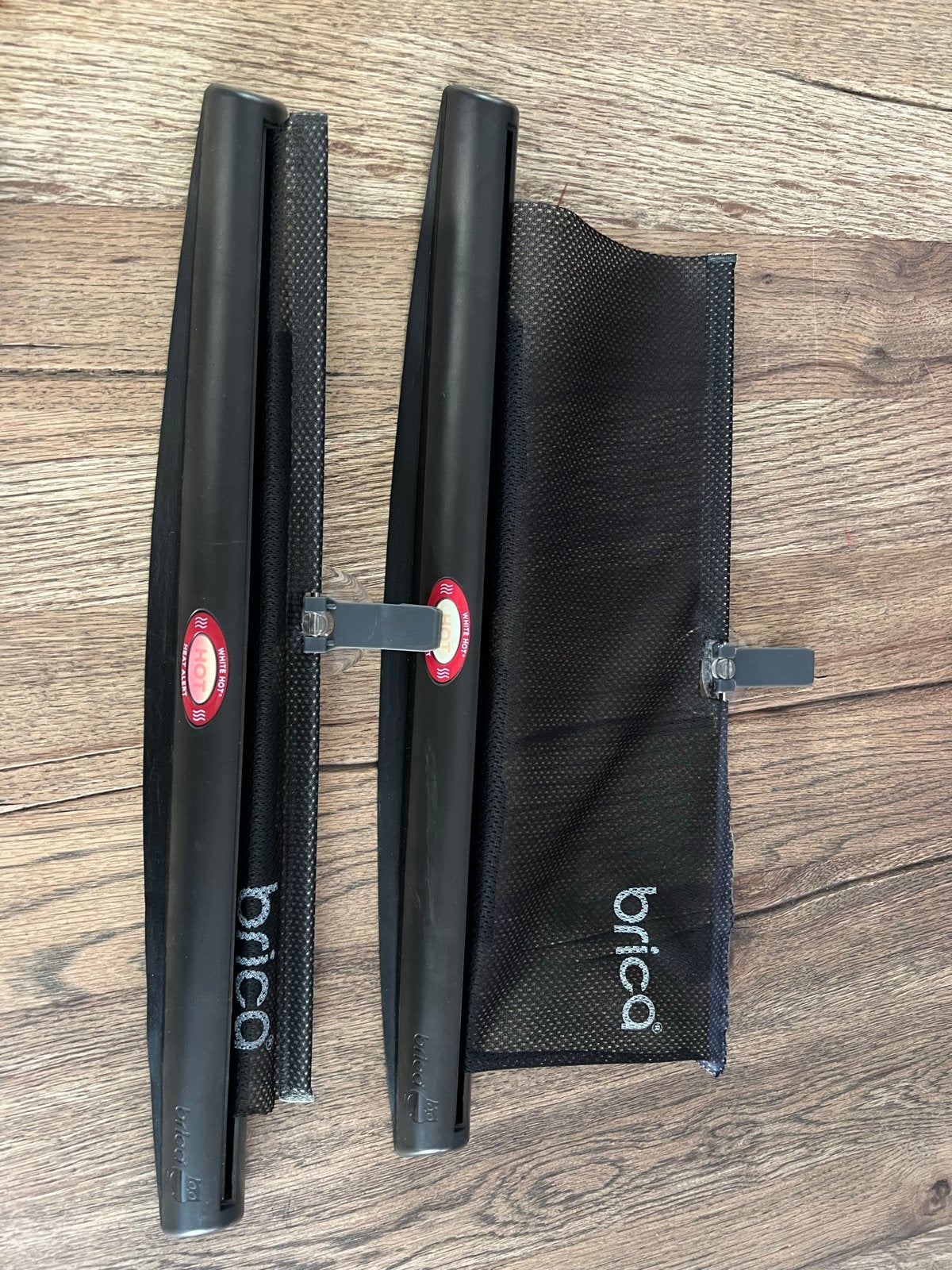 2x Universeel Brica auto zonnescherm zonnewering met clip, Verzenden, Gebruikt