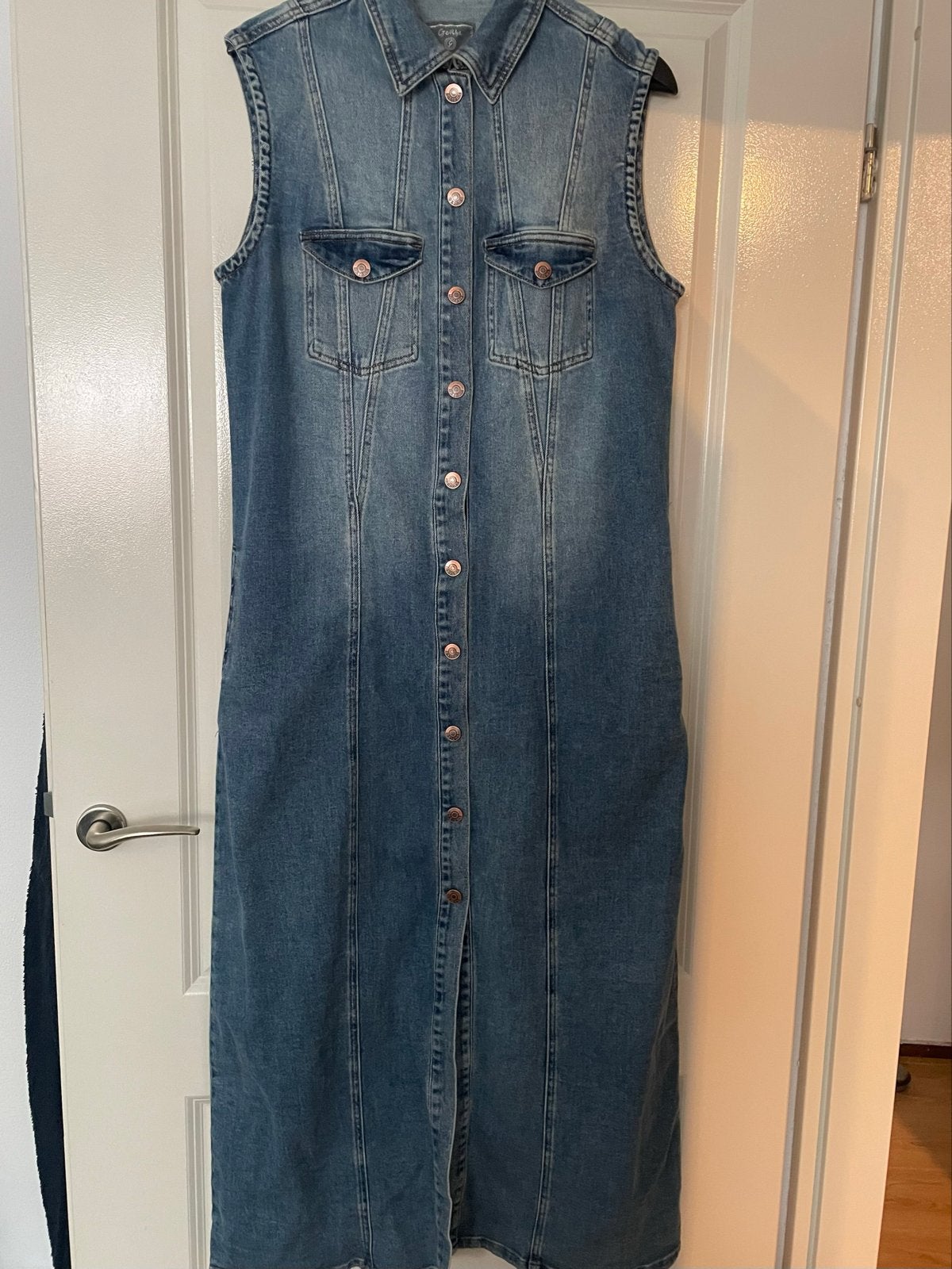 Geisha doorknoop lange denim jurk - Maat L (40), Blauw, Maat 42/44 (L), Nieuw, Ophalen of Verzenden